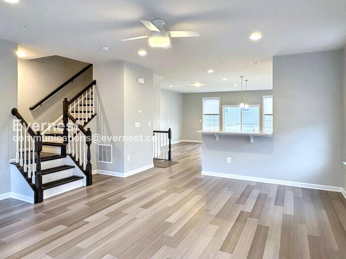 Primary Photo - 9001 Elderwood Pl