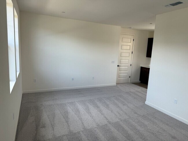 Building Photo - Brand New Desirable One Lake Subdivision -...