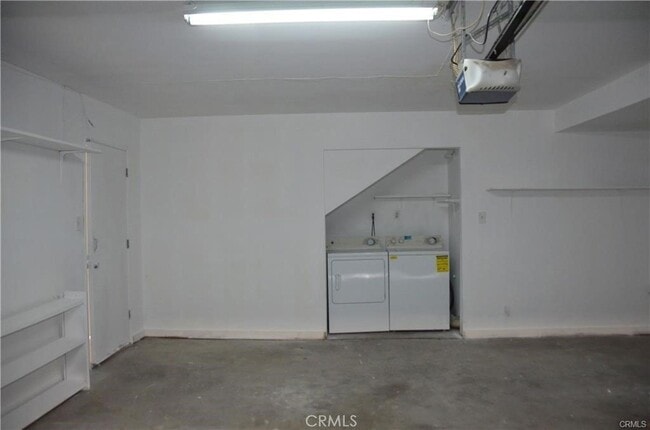 Building Photo - 5540 Pal Mal Ave