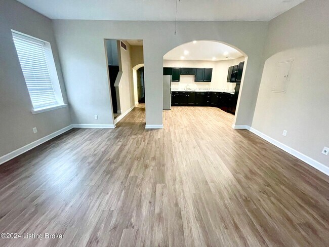 Building Photo - 1229 S Floyd St