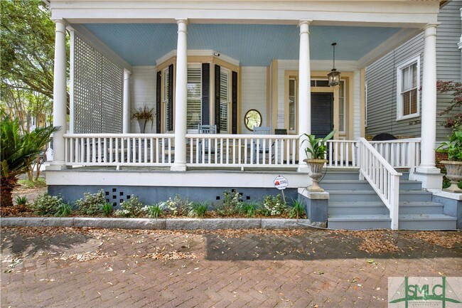Primary Photo - 201 W Gwinnett St