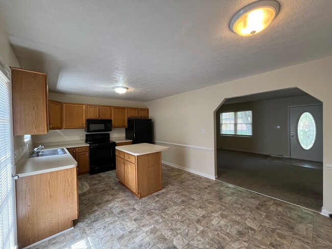 Building Photo - Ranch House in Bedford County-Hawkins Mill...