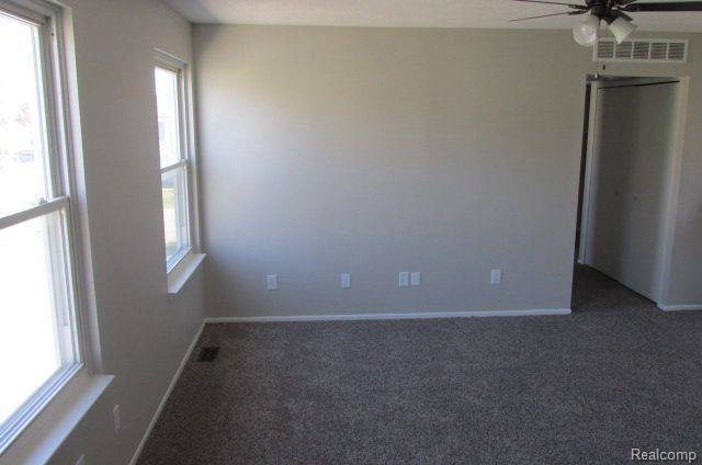 Building Photo - 207 Aqueduct Dr