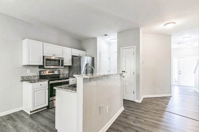 Building Photo - 2817 Windsor Forrest Ct