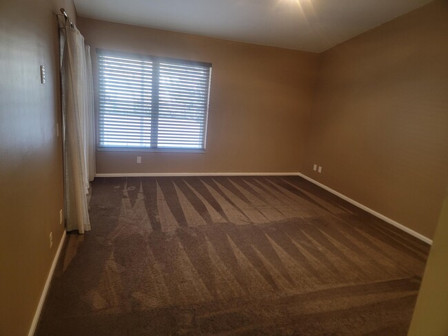 Building Photo - 9082 Cavatina Pl