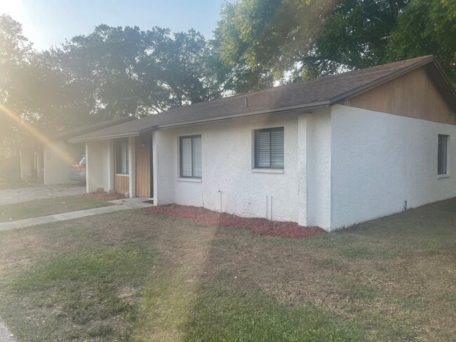 Building Photo - 5617 Cherry Wood Cir