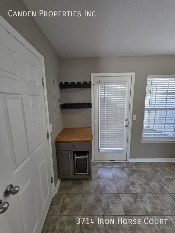 Building Photo - 3714 Iron Horse Court