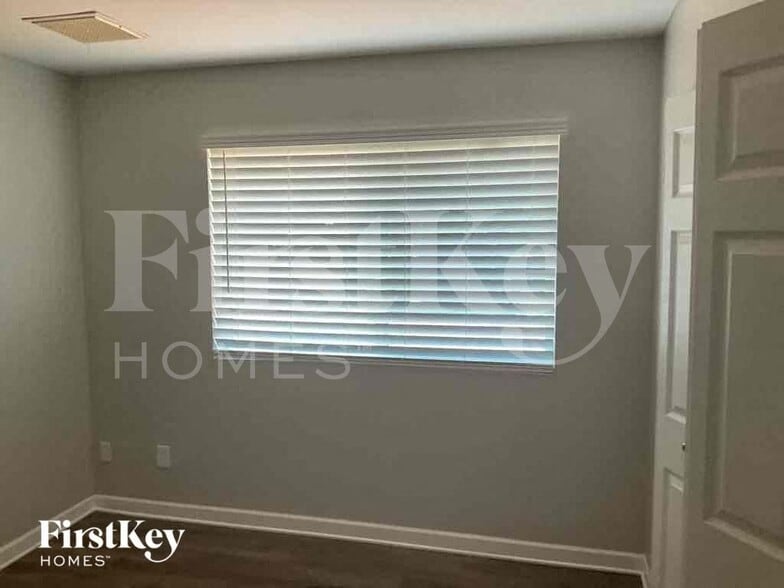 Building Photo - 4845 W Las Palmaritas Dr