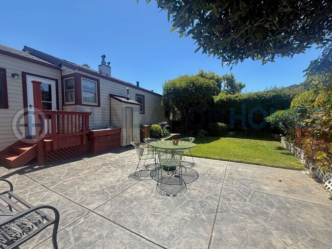 Building Photo - Charming Single Family Home with Private Backyard in San Anselmo- FOUNDATION