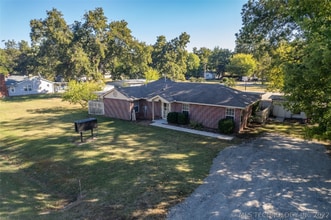 Building Photo - 15728 E 167th St S