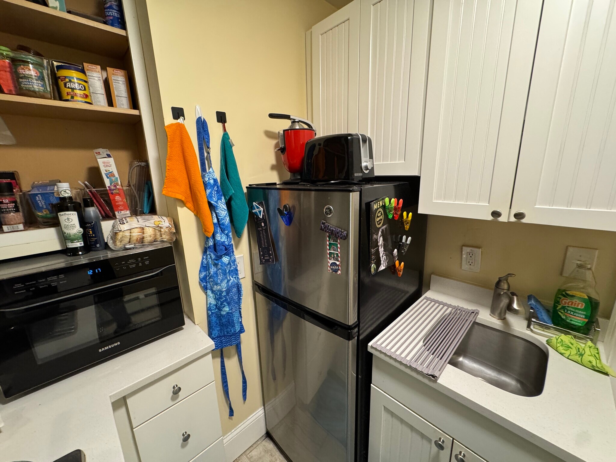 Building Photo - 65 Walden St