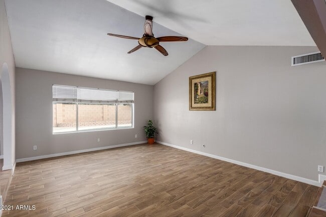 Building Photo - 5138 W Desert Cove Ave