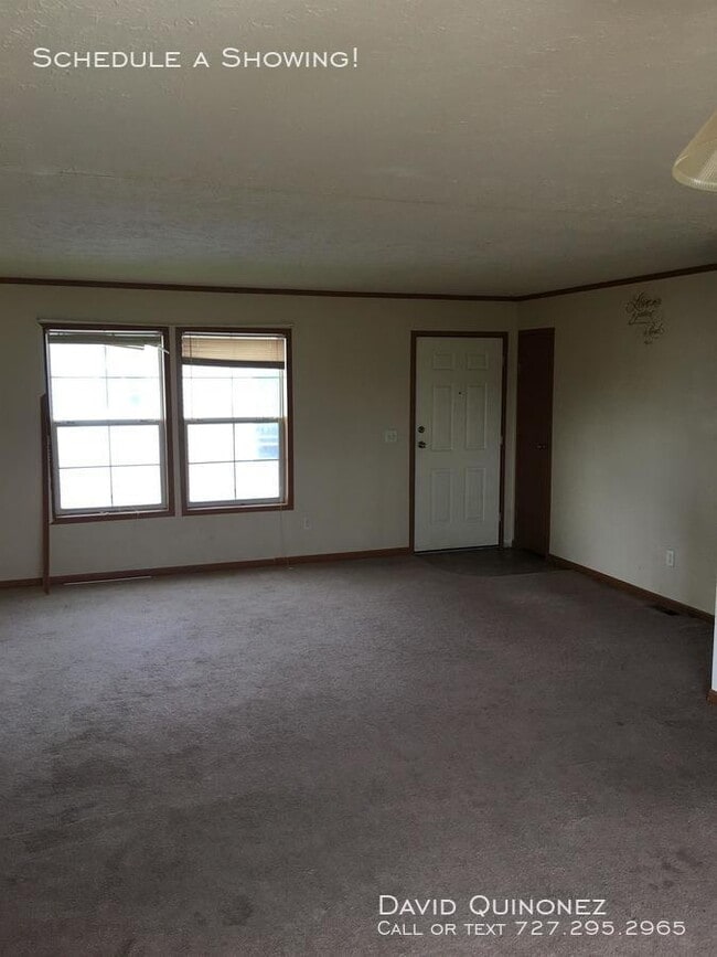Building Photo - 74 Chelsey Ln