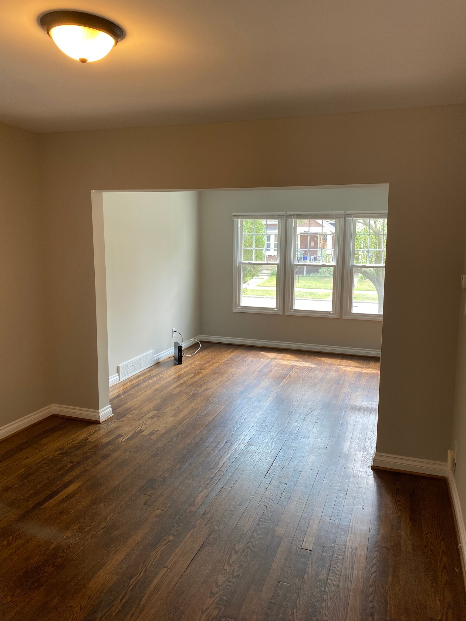 Building Photo - 1238 Wayburn St