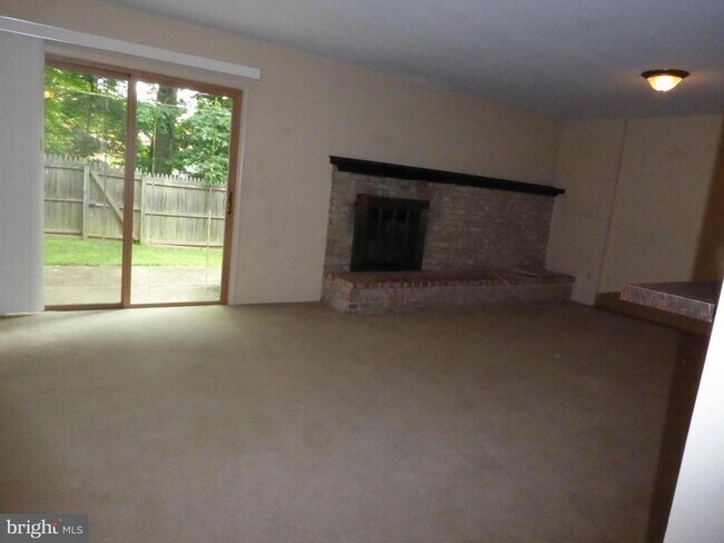 Building Photo - 9518 Hunt Square Ct