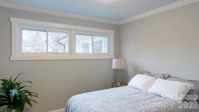 Building Photo - 4227 Murrayhill Rd