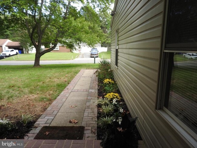 Building Photo - 15531 Peach Walker Dr