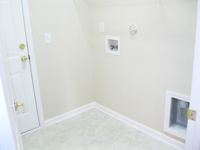 Building Photo - 9437 Night Harbor Dr