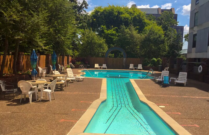 Building Photo - 11 Music Square E