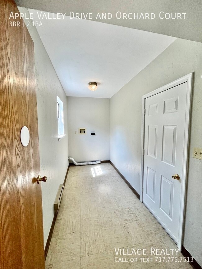 Building Photo - 710 Apple Valley Dr