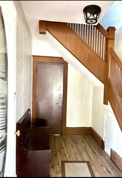 Front Entrance into Building - 309 May St