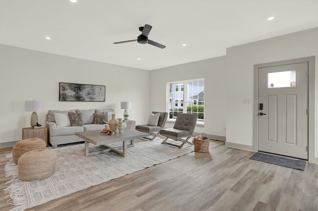 Building Photo - Brand New 4 bedroom 4 bath  Build near Eli...