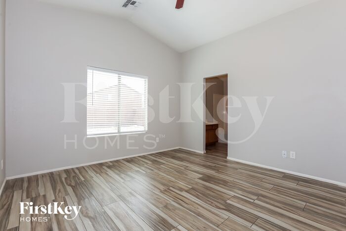 Building Photo - 4117 E Citrine Rd