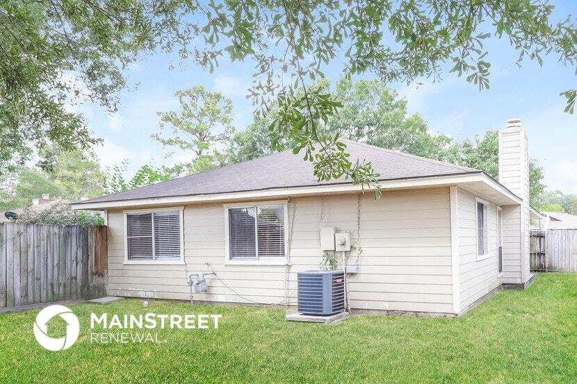 Building Photo - 11110 Grassyglen Dr