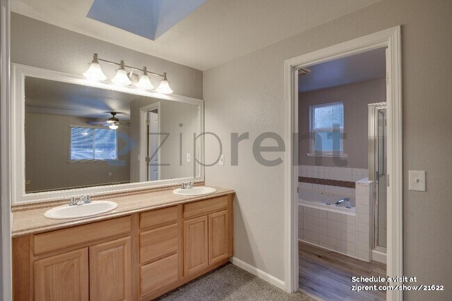 Building Photo - 17622 SE 268th Pl