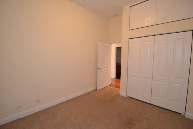 Building Photo - 1354 W Augusta Blvd