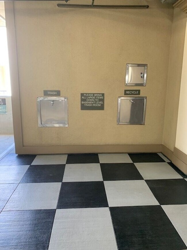 Building Photo - 3467 Watermarke Pl