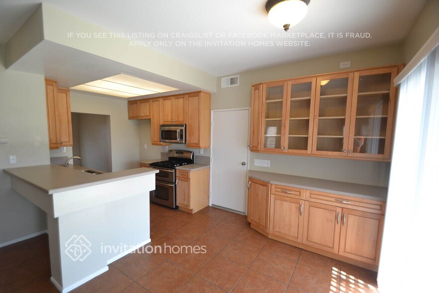 Building Photo - 45024 Muirfield Dr