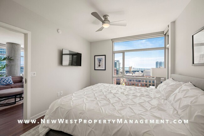 Building Photo - Stunning Southeast corner East Village 2-b...
