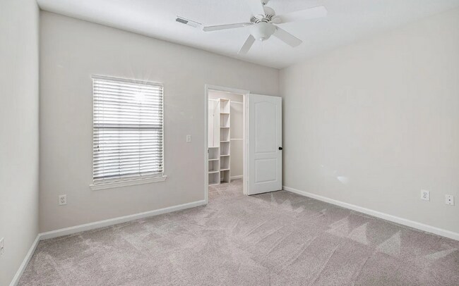 Building Photo - Beautiful Mt. Pleasant Condo For Rent!
