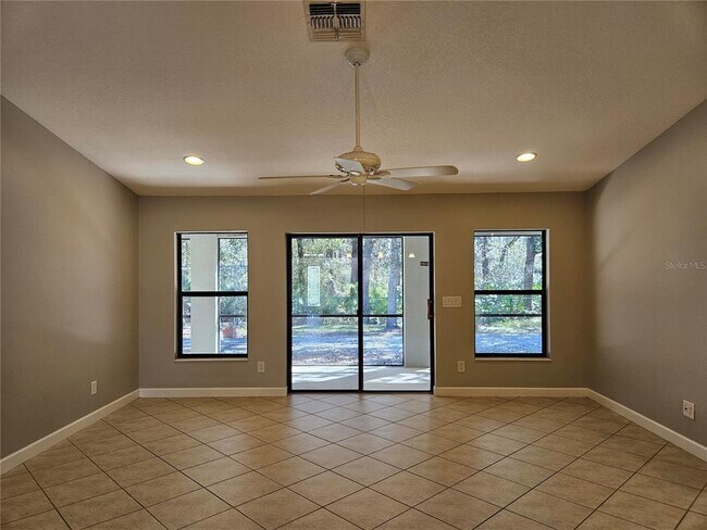 Building Photo - 10740 Rain Lilly Pass