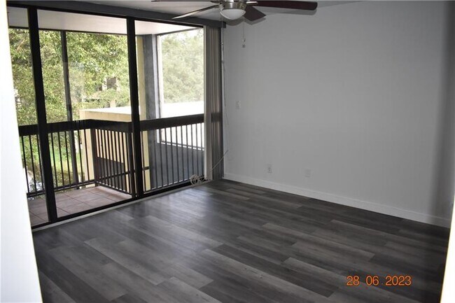 Building Photo - 2930 SW 87th Terrace