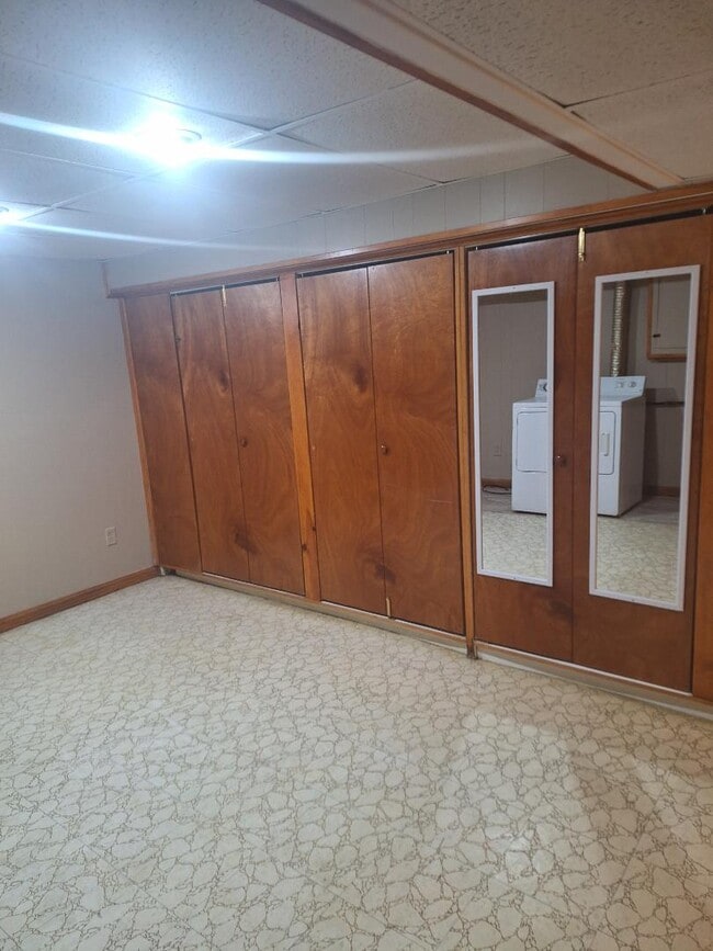 Building Photo - 5118 Pembroke Ave