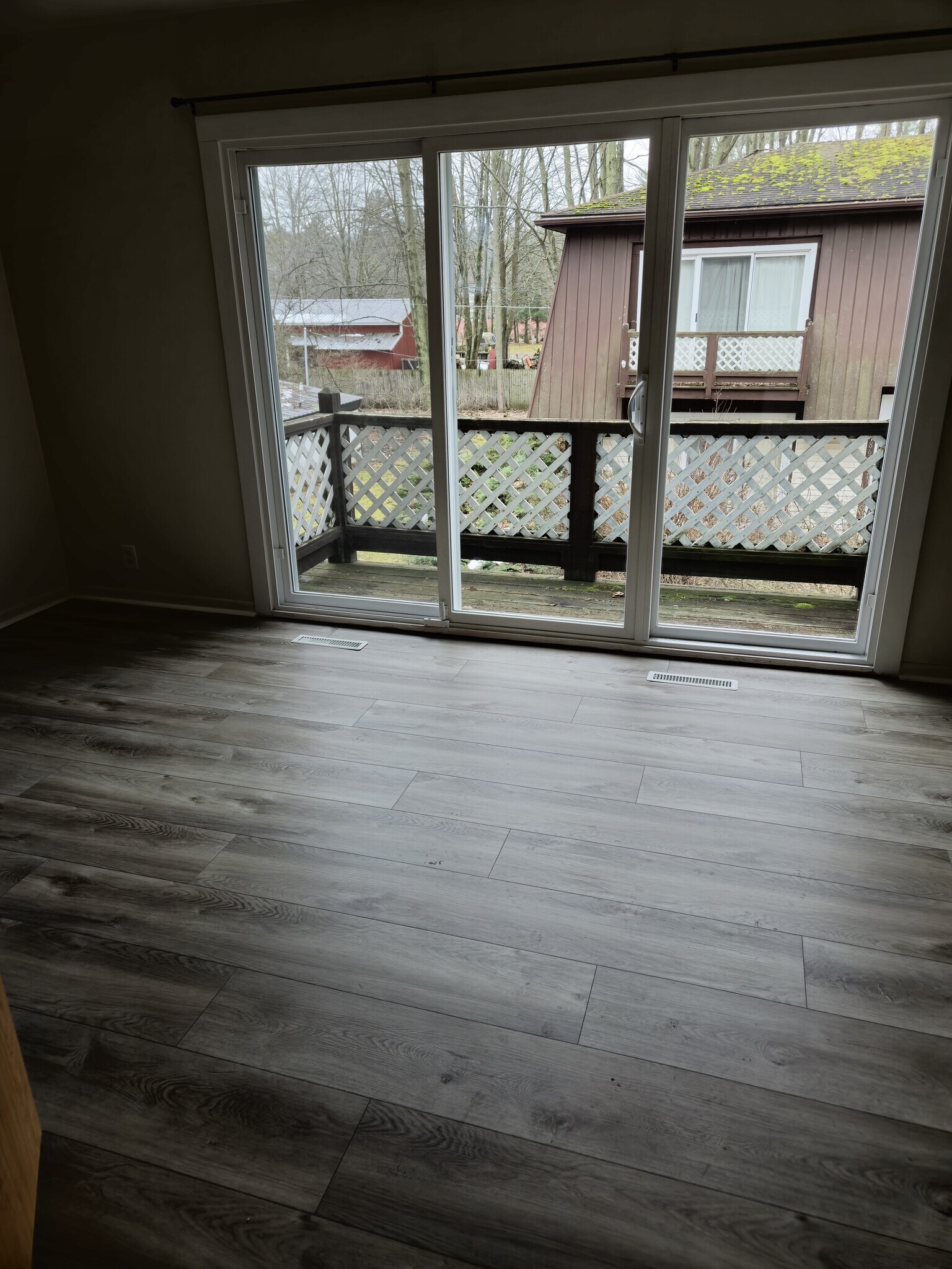 Building Photo - 18685 W Spring Lake Rd