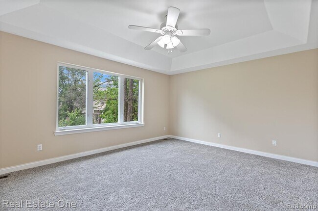 Building Photo - 68 Biltmore Blvd