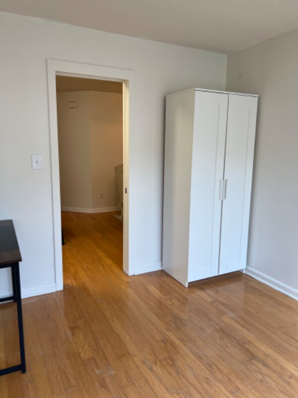 Building Photo - 2200 Mountain Mist Ct