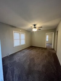 Building Photo - CUTE 2/1 FOR LEASE