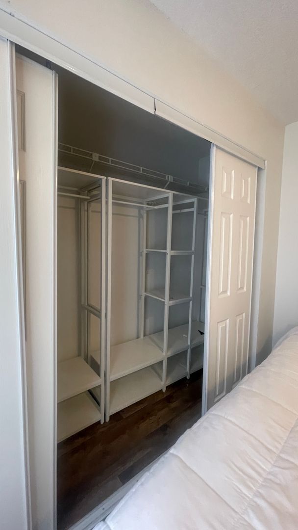 Building Photo - 1718 Silver Creek Ct