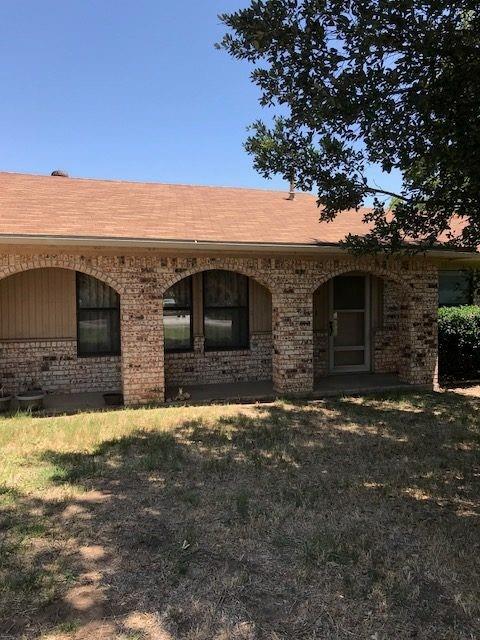 Primary Photo - 420 W 7th St