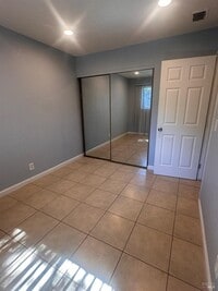 Building Photo - 420 Marshall Rd