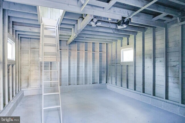 Building Photo - 5717 Station Rd