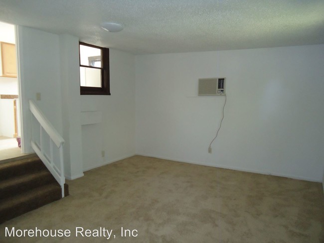 Building Photo - 2 br, 1 bath House - 1620 Warrens Avenue