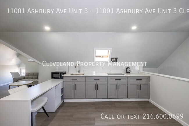 Building Photo - 11001 Ashbury Ave