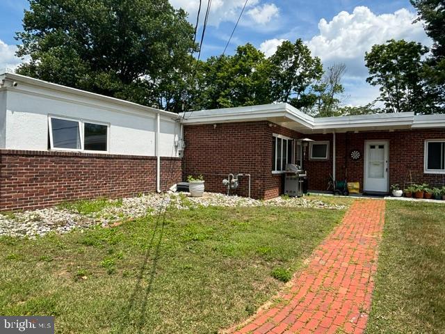 Building Photo - 181 Cranbury Rd