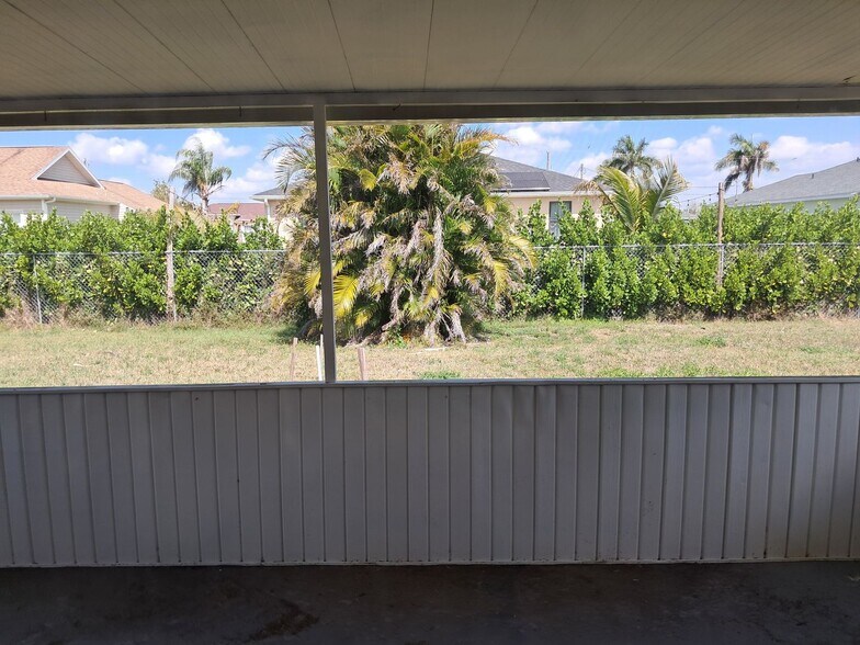 Building Photo - Beautiful Lehigh Home *** $500 off 1st month rent ***