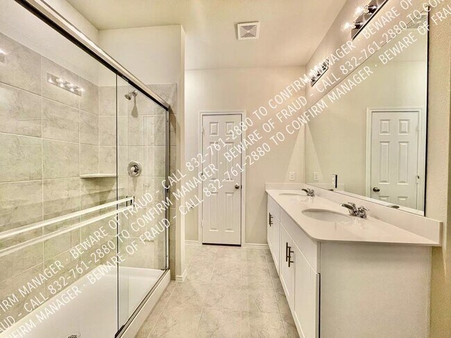 Building Photo - 8113 Branch Hollow Trail